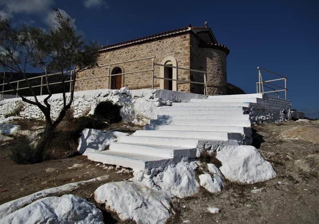 Katerina Summerhouse Dhaskalion